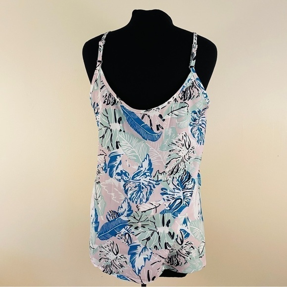 Buttoned tank top pastel colours wood buttons leaves foliage adjustable straps - Picture 4 of 11